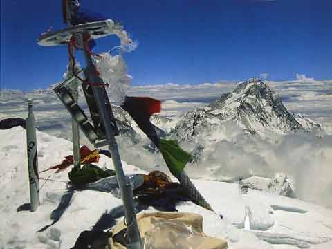 
Everest Summit in 1992 With Makalu Beyond - Los Ochomiles: Karakorum e Himalaya book
